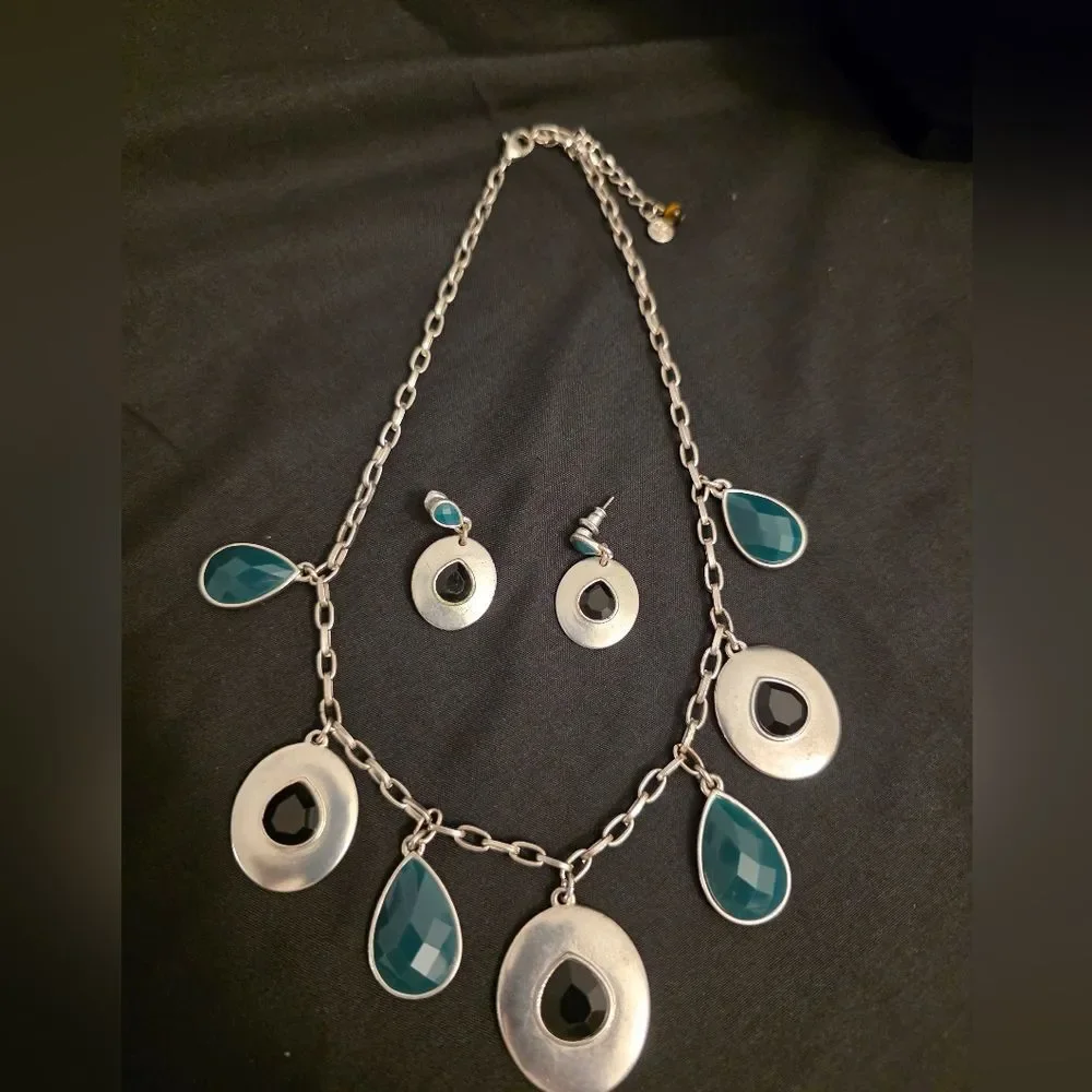 Silver-Tone Necklace and Matching Earring Set featuring striking teal and black